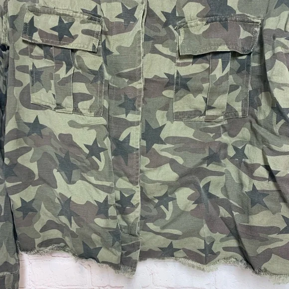 Rails Green Star Camo Utility Jacket Size M - Picture 5 of 9